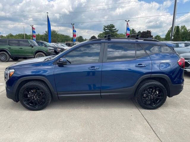 2022 GMC Terrain SLE