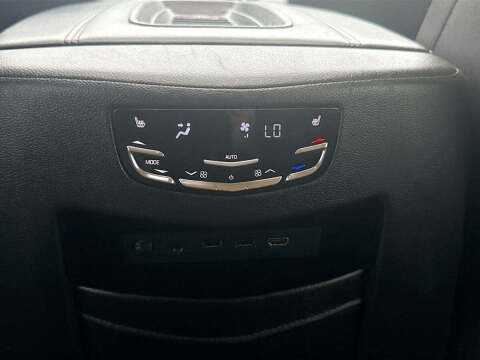 2020 Cadillac Escalade ESV Luxury