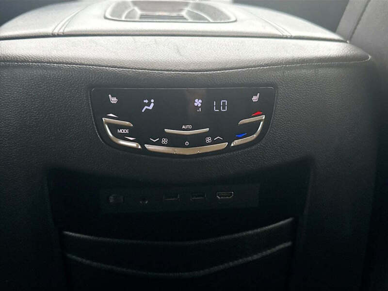 2020 Cadillac Escalade ESV Luxury