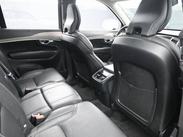 2023 Volvo XC90 B6 Ultimate Bright Theme 7P