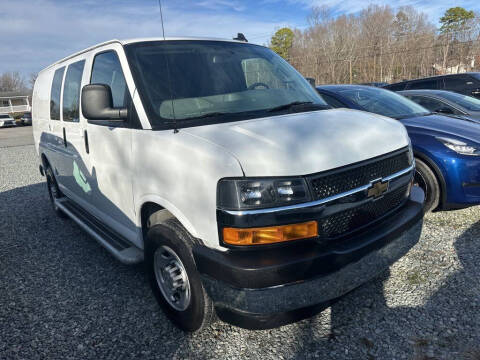2024 Chevrolet Express 2500