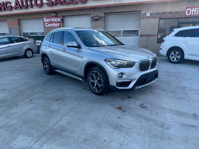 2016 BMW X1 28i photo 5