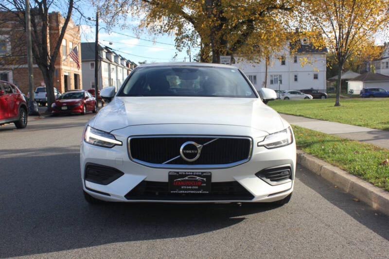 2020 Volvo S60 T5 Momentum