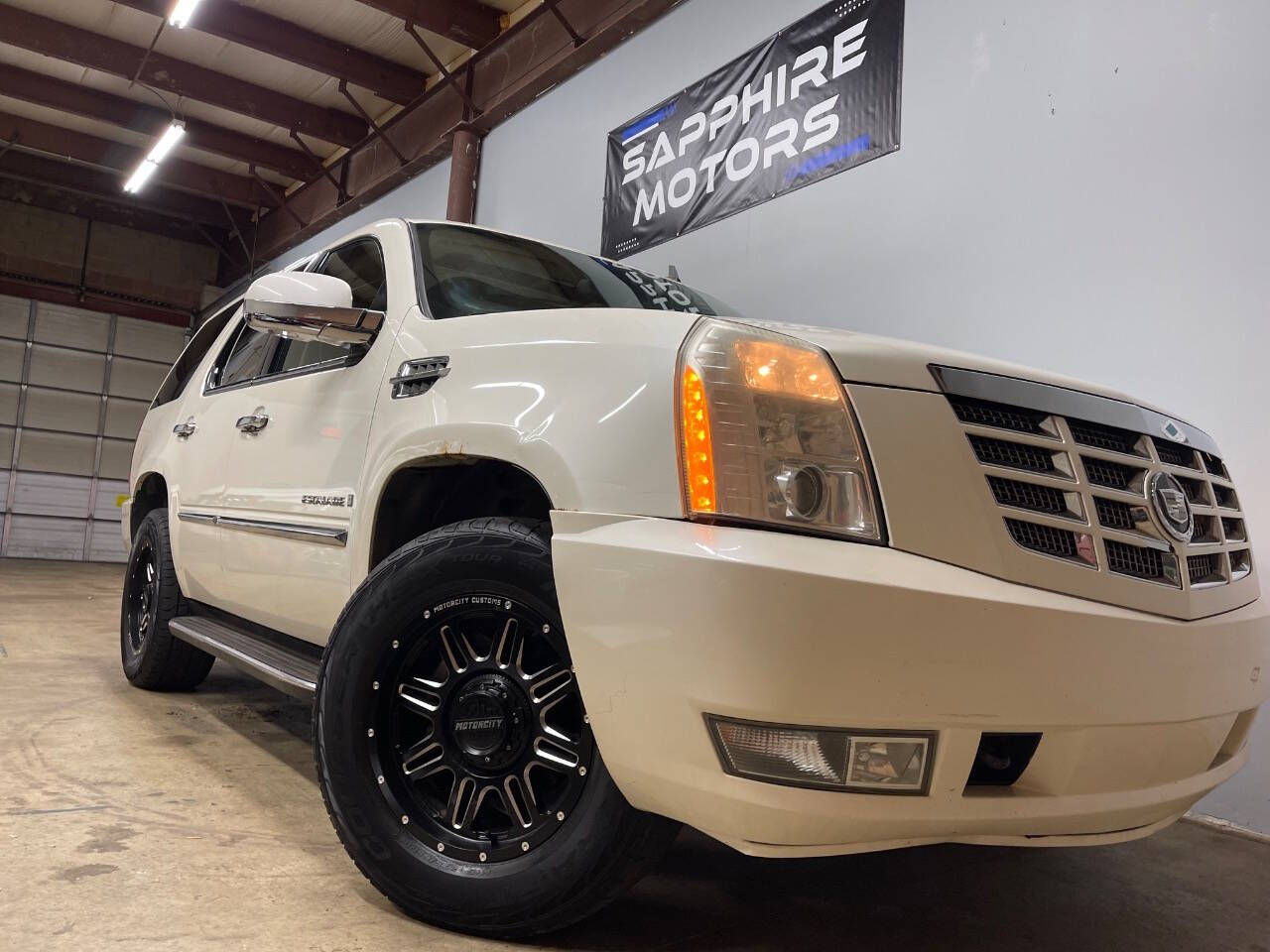 2007 Cadillac Escalade for sale at Sapphire Motors in Gurnee, IL