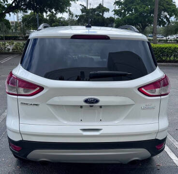 2016 Ford Escape SE