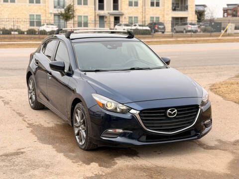 2018 Mazda MAZDA3 Touring