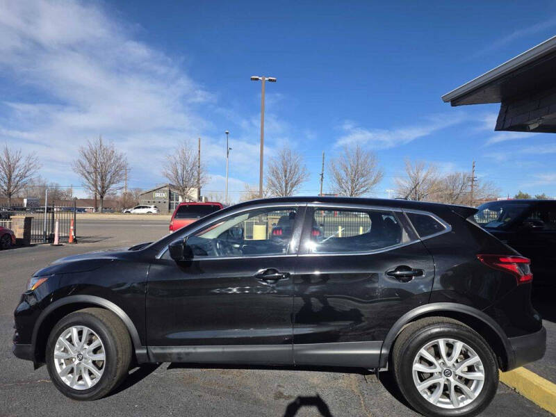 2022 Nissan Rogue Sport S