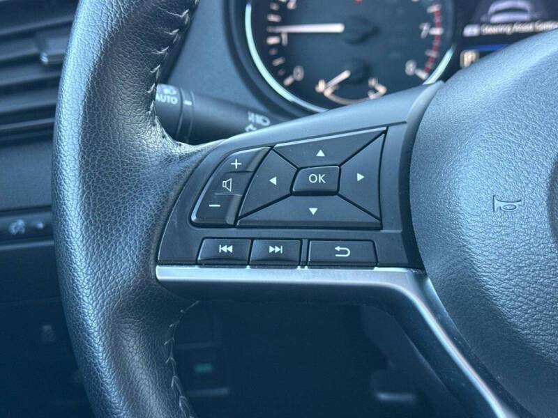 2022 Nissan Rogue Sport SL