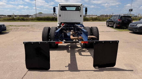 2016 Freightliner S2 Chassis