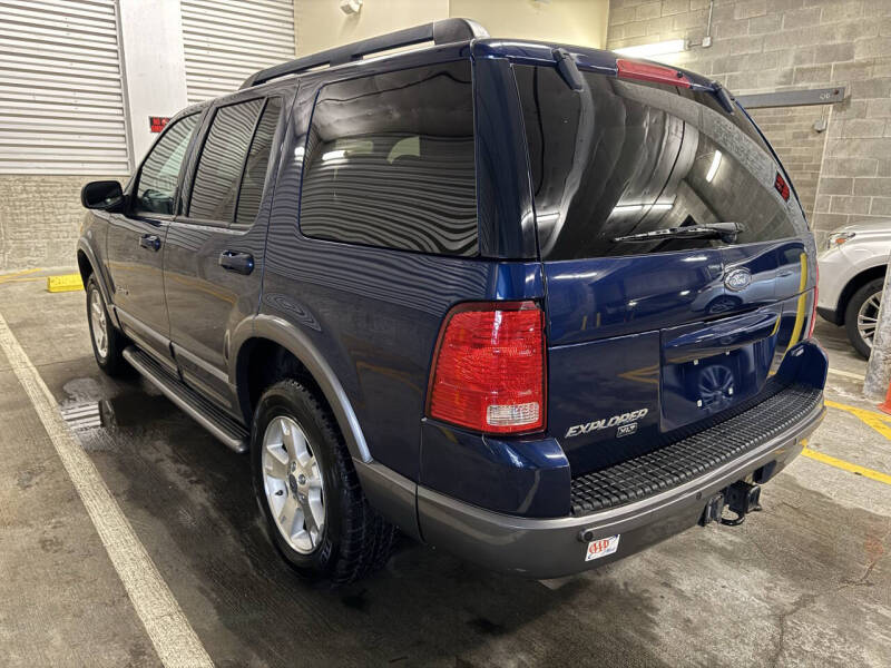 2005 Ford Explorer XLT