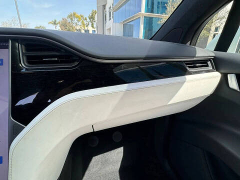 2021 Tesla Model X Long Range Plus