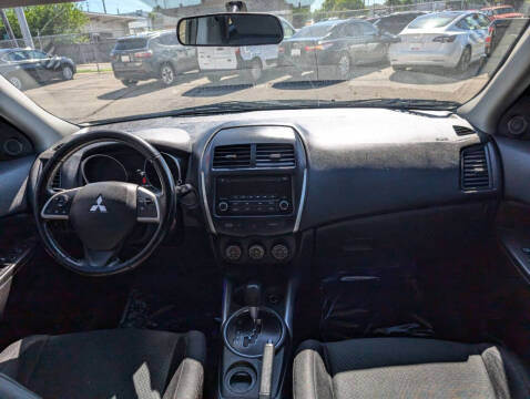 2014 Mitsubishi Outlander Sport