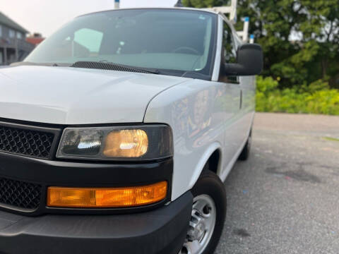 2018 Chevrolet Express 2500
