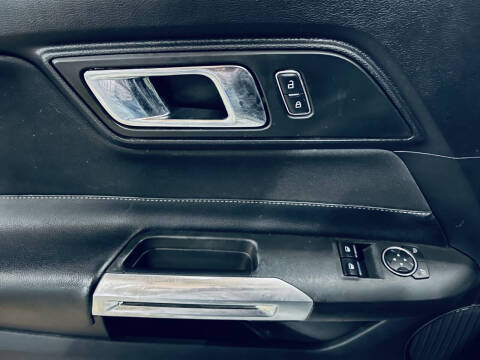 2017 Ford Mustang EcoBoost Premium