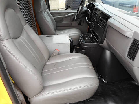 2005 Chevrolet Express 3500