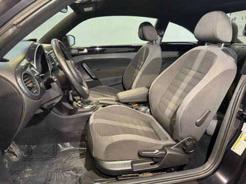 2013 Volkswagen Beetle