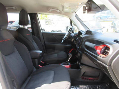 2021 Jeep Renegade Trailhawk