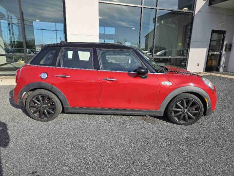 2016 MINI Hardtop 4 Door Cooper S