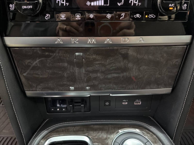 2023 Nissan Armada Platinum