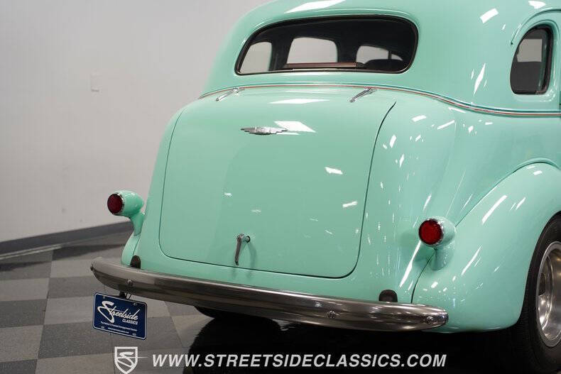 1937 Chevrolet Master Deluxe