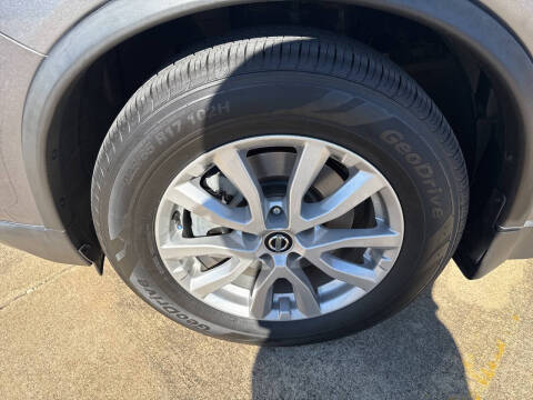 2017 Nissan Rogue Hybrid