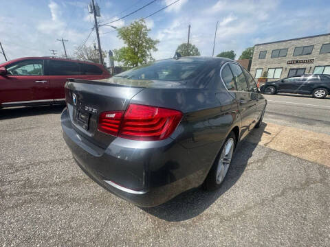 2015 BMW 5 Series 528i