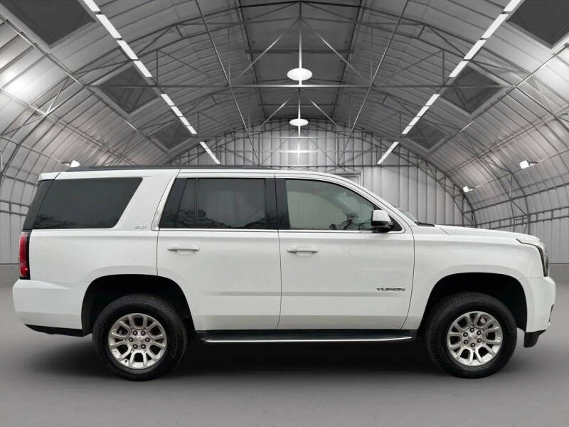 2017 GMC Yukon SLT