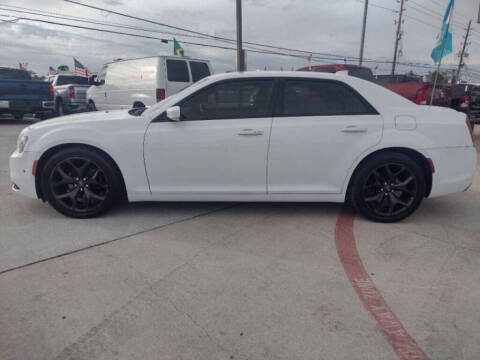 2021 Chrysler 300 S V6