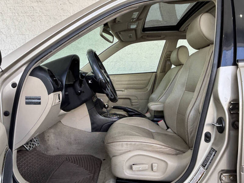 2005 Lexus IS 300