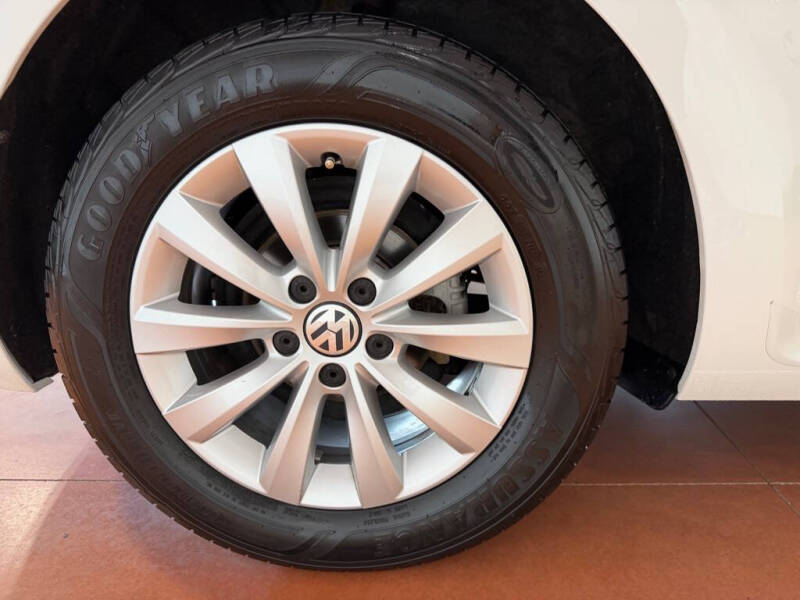 2019 Volkswagen Beetle Convertible