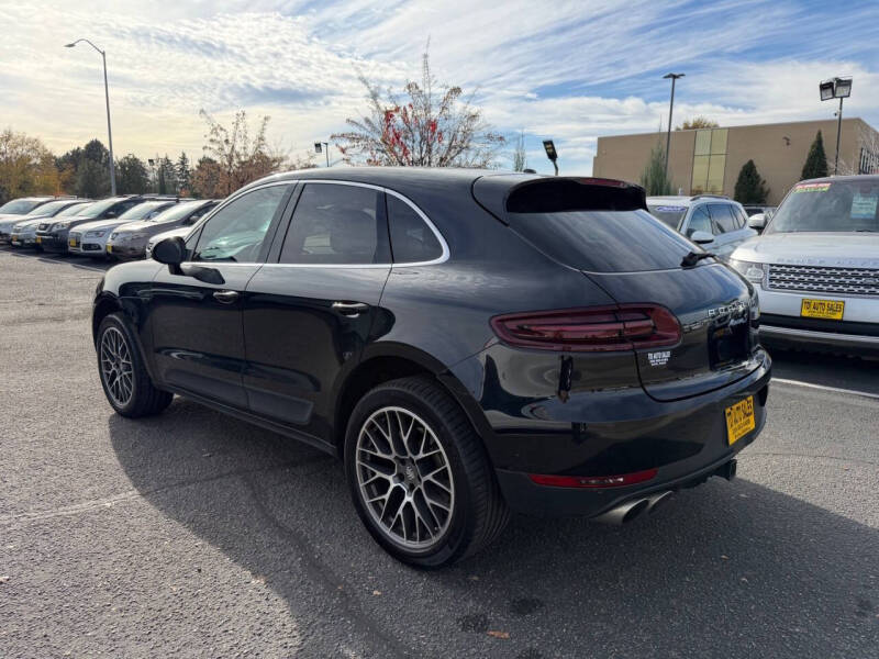 2016 Porsche Macan S