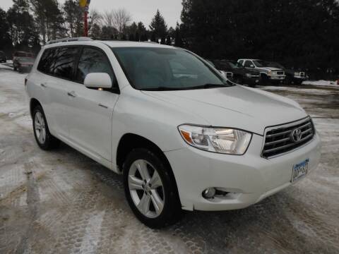 2008 Toyota Highlander for sale at Arrow Motors Inc in Rochester MN