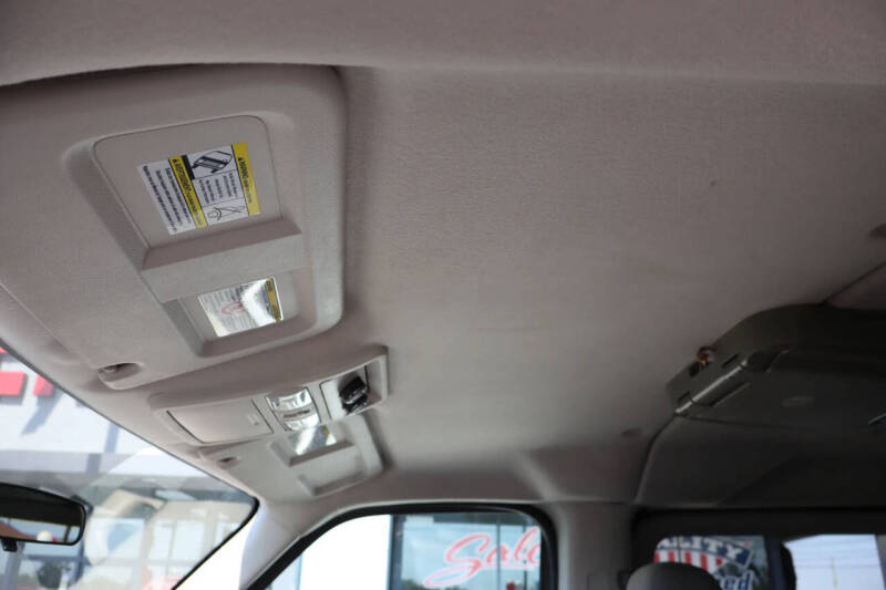 2014 Nissan NV