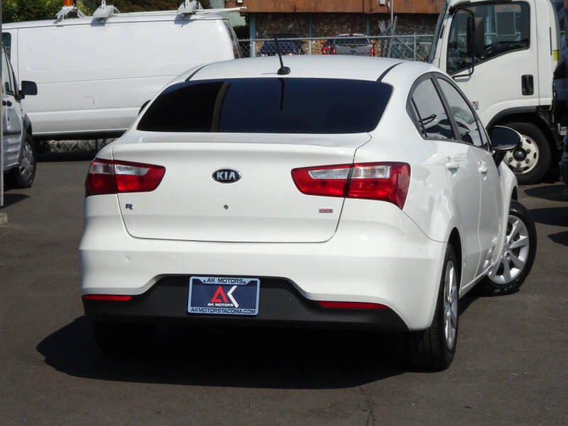 2017 Kia Rio LX photo 11