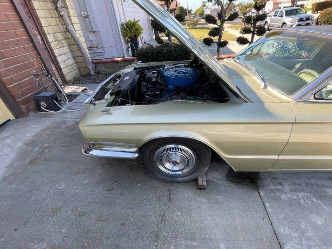 1966 Ford Thunderbird