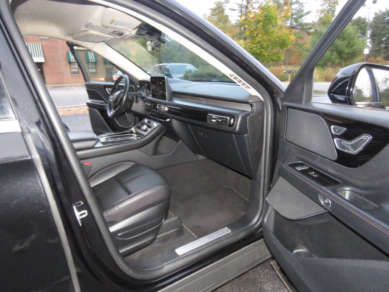 2022 Lincoln Aviator Livery