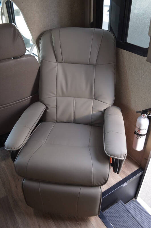 2019 Ford E-Series