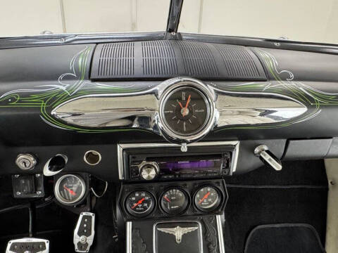 1950 Ford Deluxe