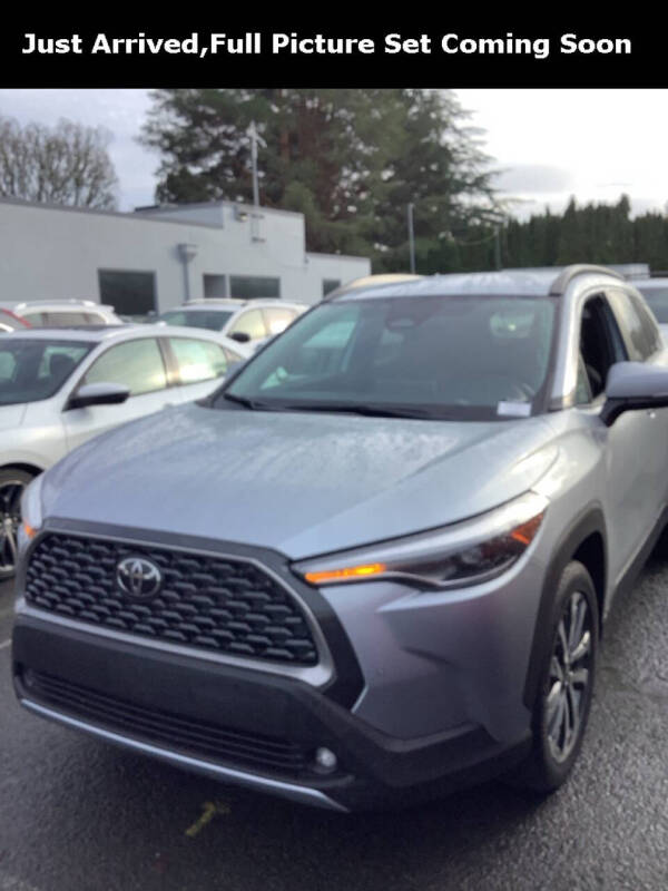 2023 Toyota Corolla Cross XLE