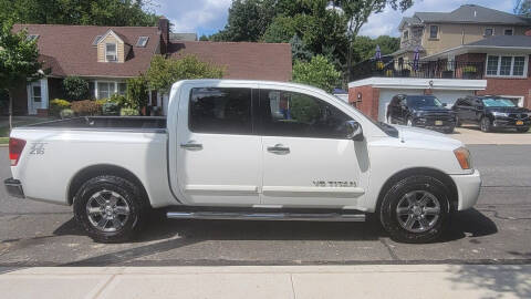 2011 Nissan Titan SL