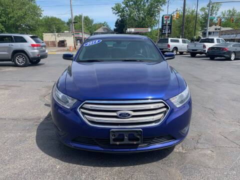 2014 Ford Taurus for sale at DTH FINANCE LLC in Toledo OH