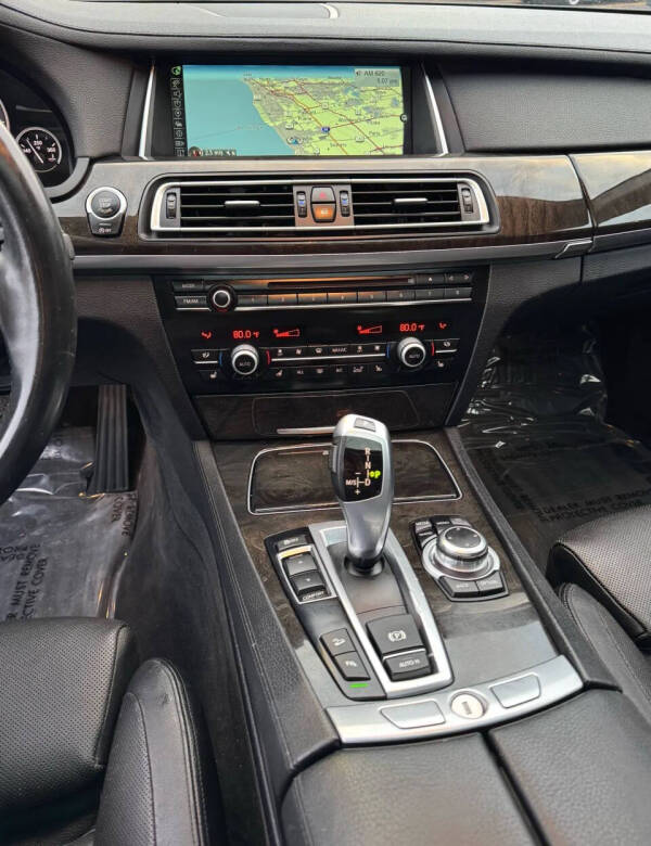 2013 BMW 7 Series 740Li xDrive