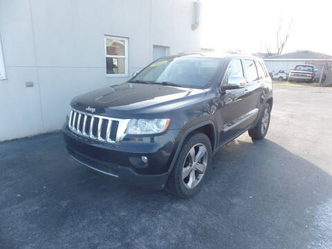 2011 Jeep Grand Cherokee for sale at DeLong Auto Group in Tipton IN