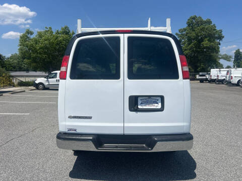2017 Chevrolet Express 2500