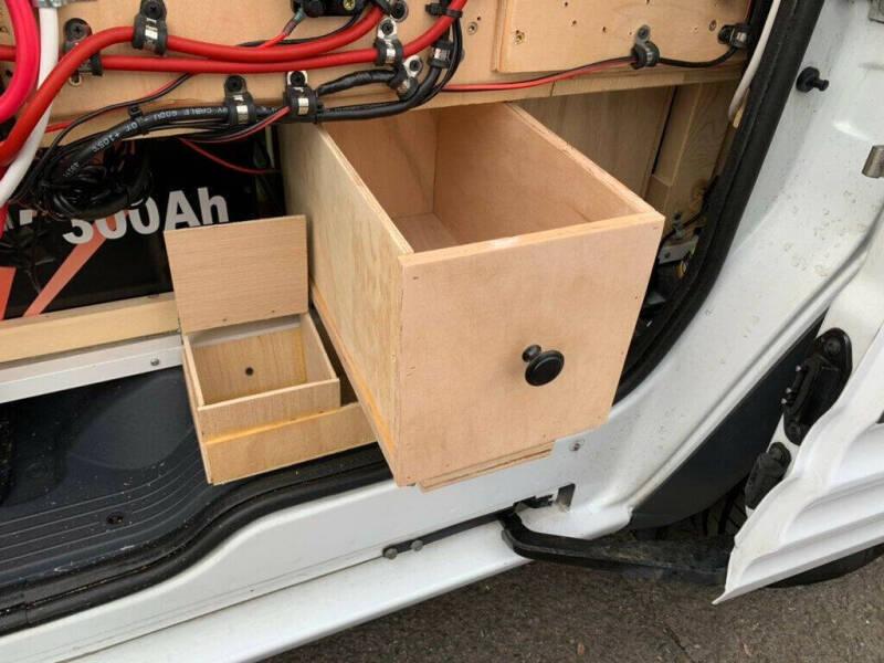 2011 Ford Transit Connect XLT Premium