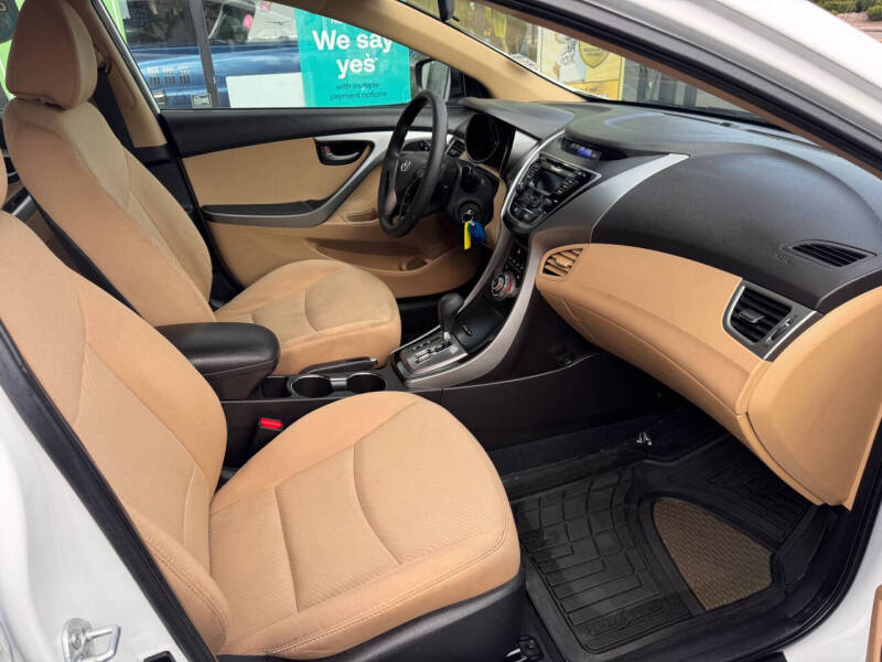 2013 Hyundai Elantra