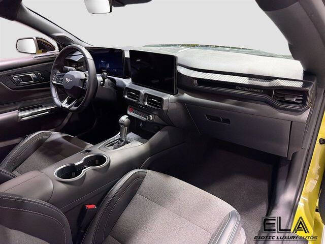 2025 Ford Mustang