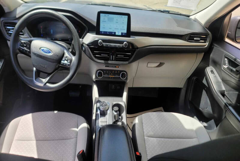 2025 Ford Escape Active