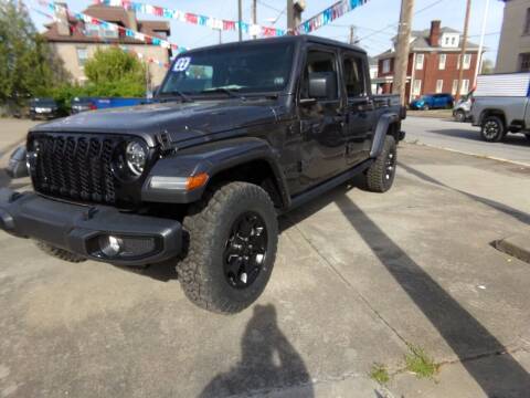 2022 Jeep Gladiator for sale at Henrys Used Cars in Moundsville WV