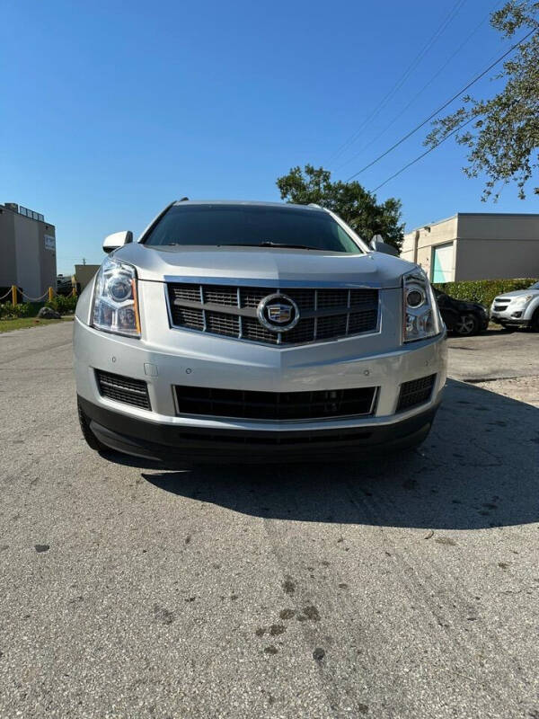 2012 Cadillac SRX for sale at MIAMI AUTOWISE, LLC. in Miami FL